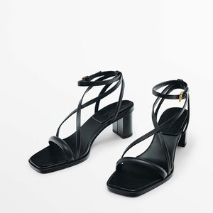 Massimo Dutti Black Strappy block heel sandals size 9
